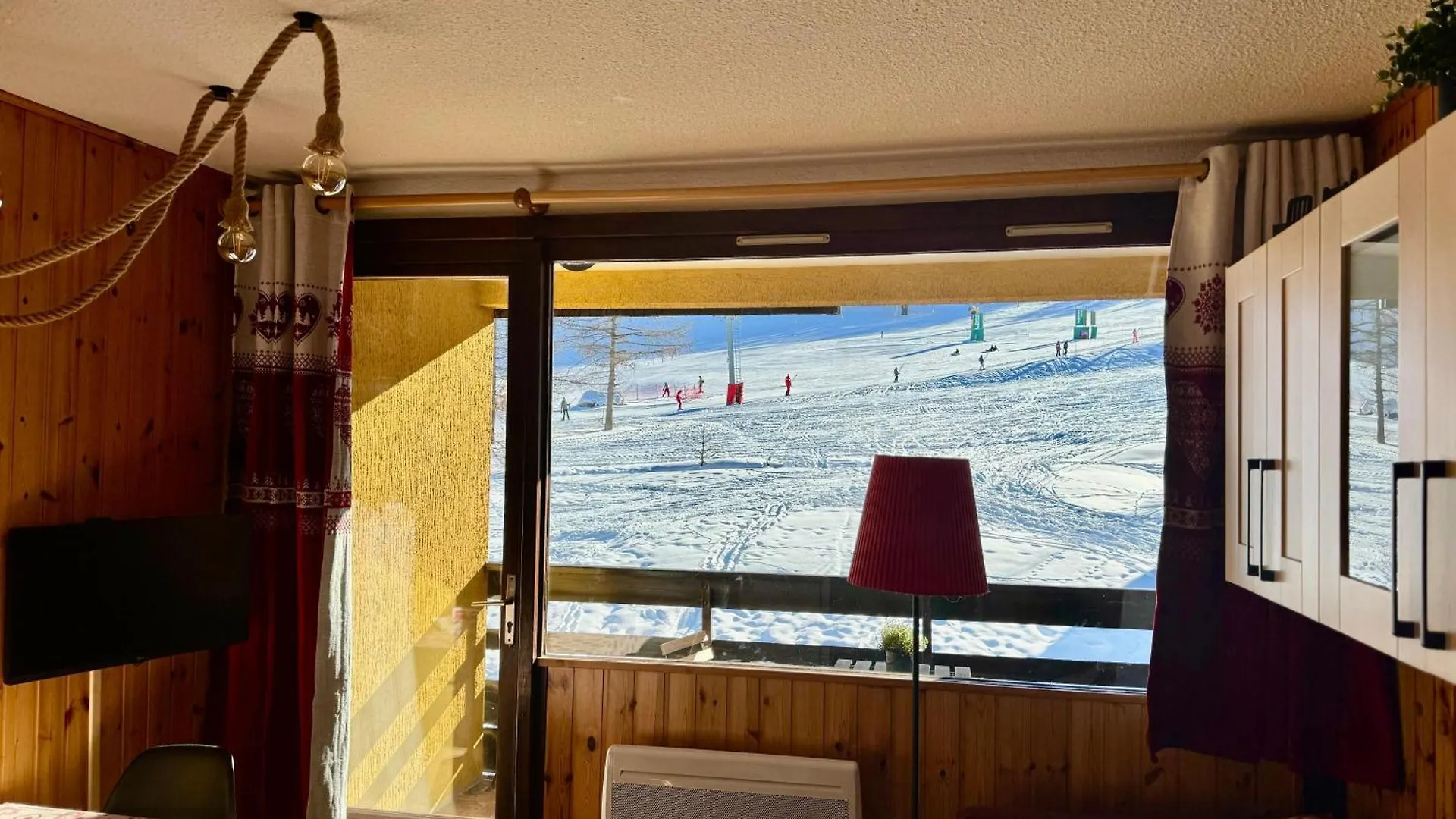 Cosy Apartment In The Mountain Charme Montgenèvre Frankrijk