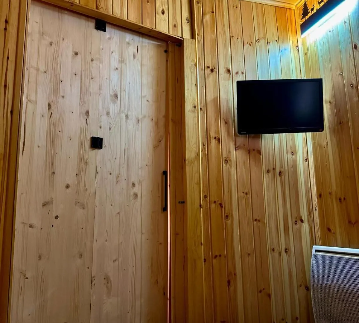 Cosy Apartment In The Mountain Charme Montgenevre 0*,